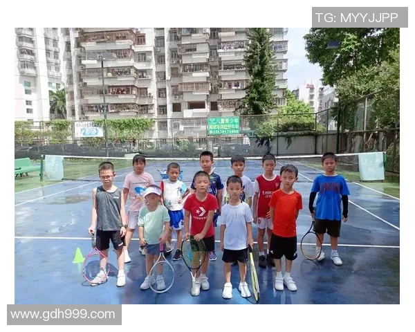 深圳网球队荣登网球意识排行榜第一名引发热议