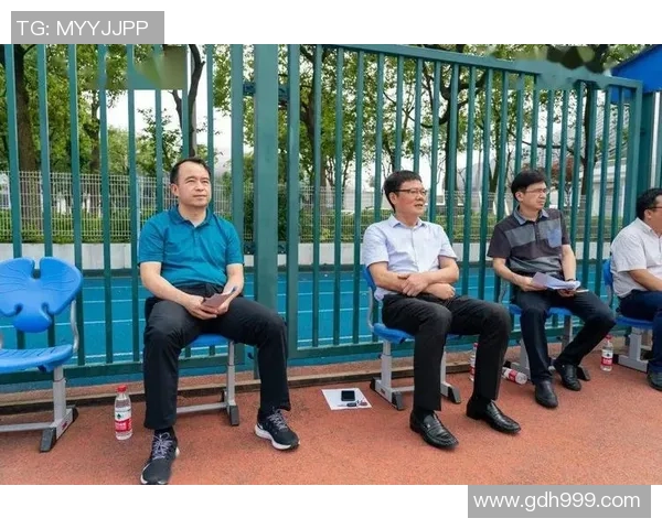 深圳羽毛球队耐力提升之路探讨与热议 深圳羽毛球队耐力提升之路探讨与热议